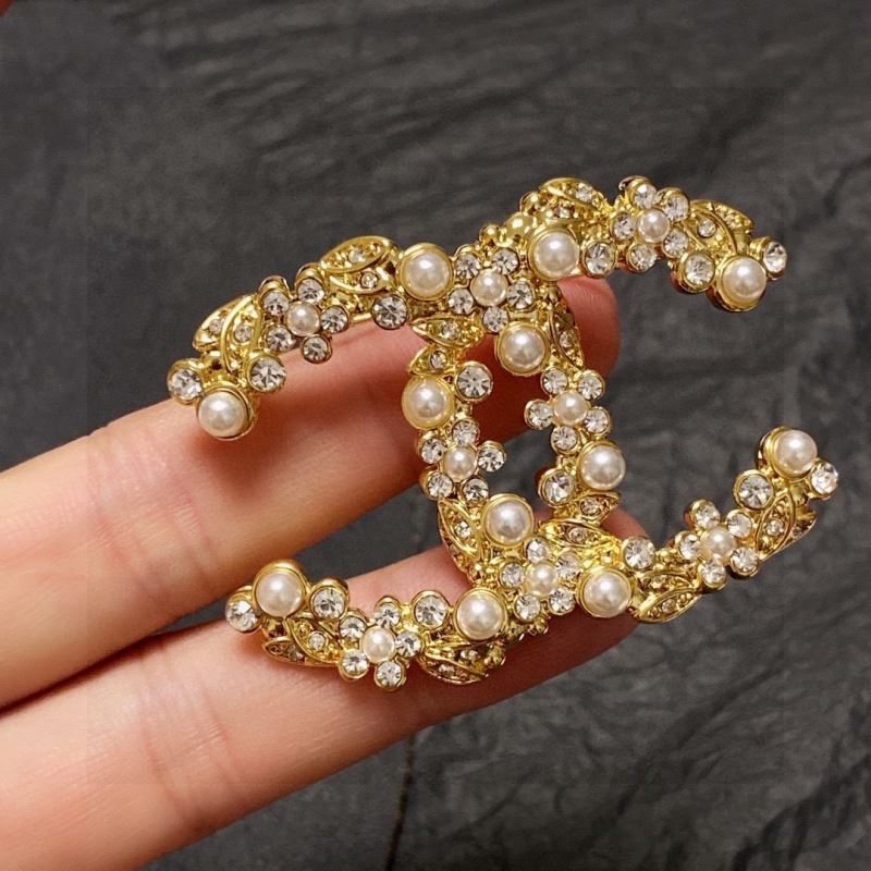 Ch*el brooches
